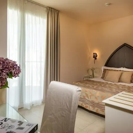 Baia Del Mar Boutique 4*